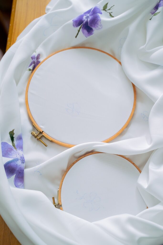Image showing how to air dry embroidery hoop.
